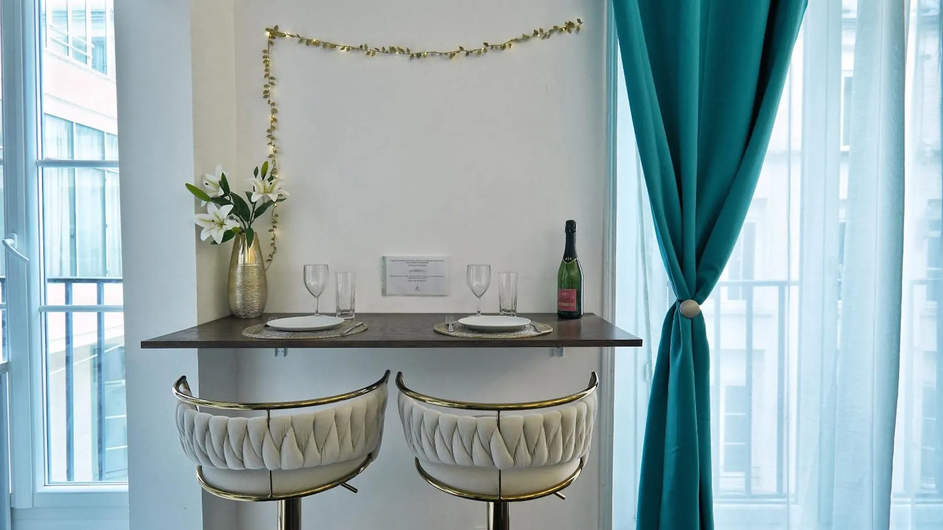 Apartament L'Appartement Du Duc De Choiseul - Coeur Opera Paryż